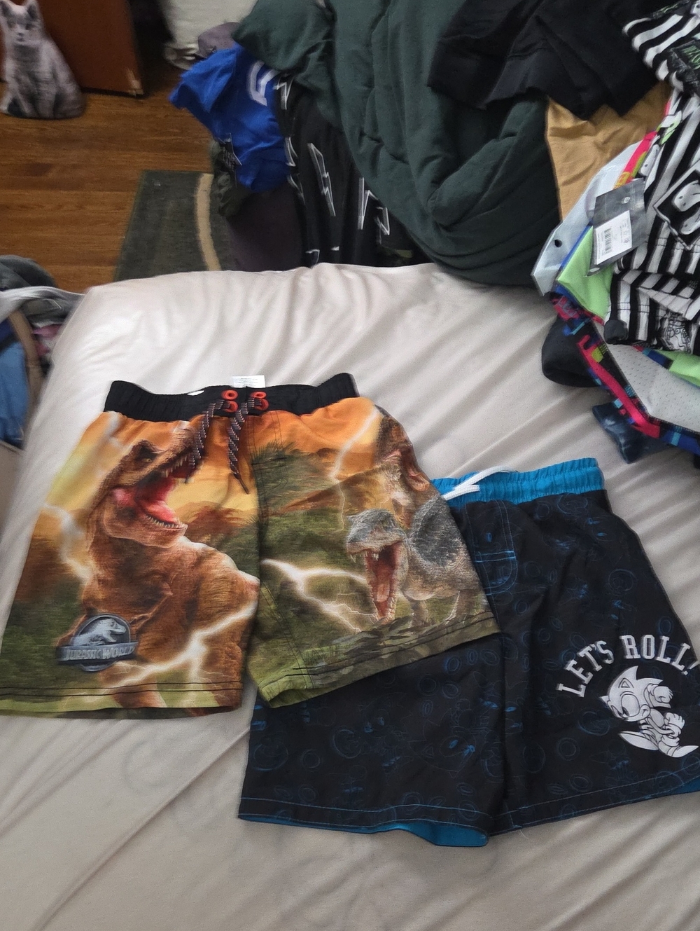 Boys Swim Trunks Set - Jurassic World & Sonic
